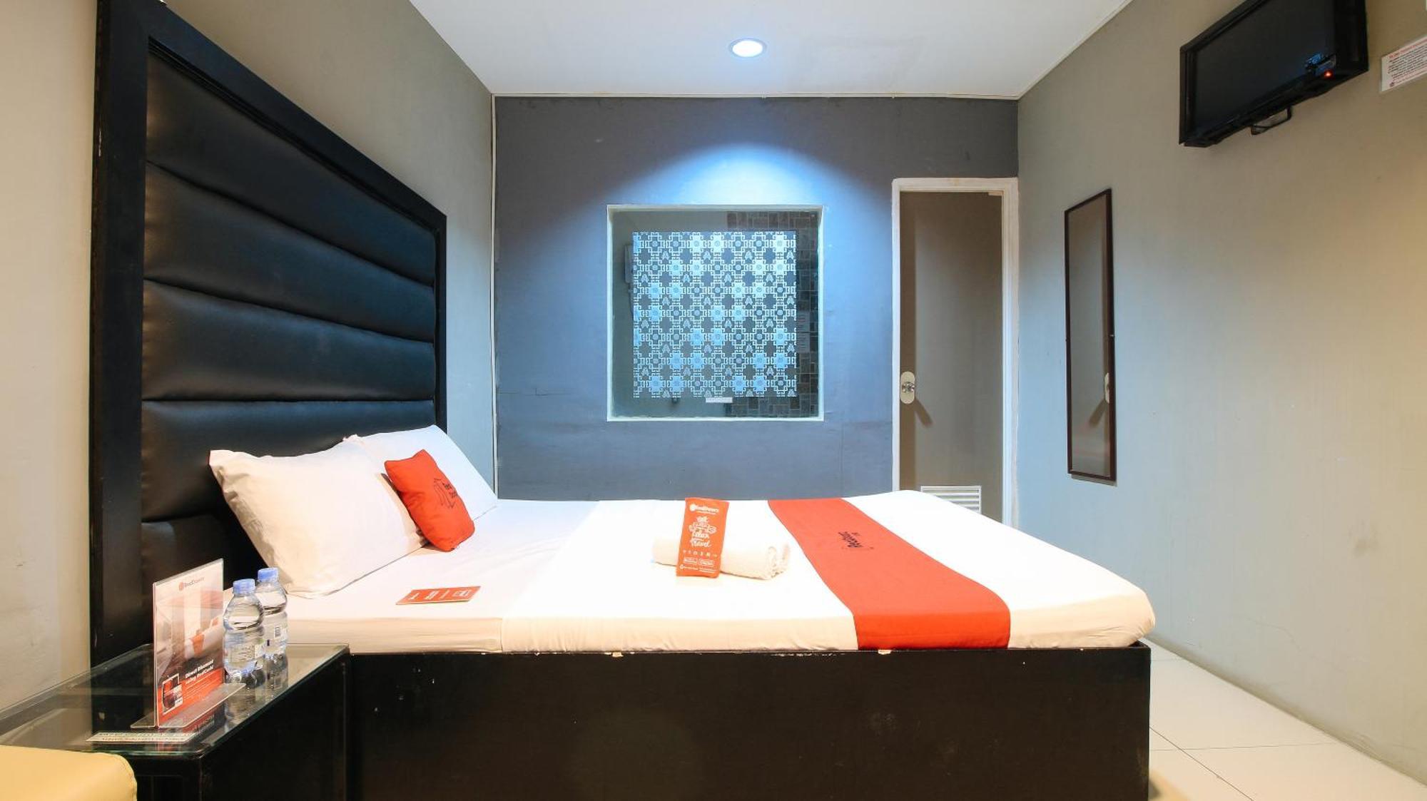 Reddoorz @ P Florentino Street Sampaloc Manila Exterior foto